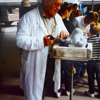 Steinbildhauermeister Friedhelm Kerstan