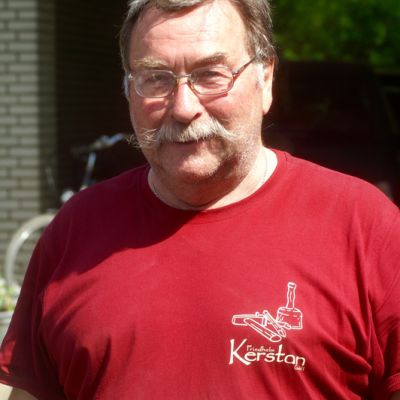 Mitarbeiter Bildhauer und Steinmetzwerkstatt Kerstan Duisburg WB